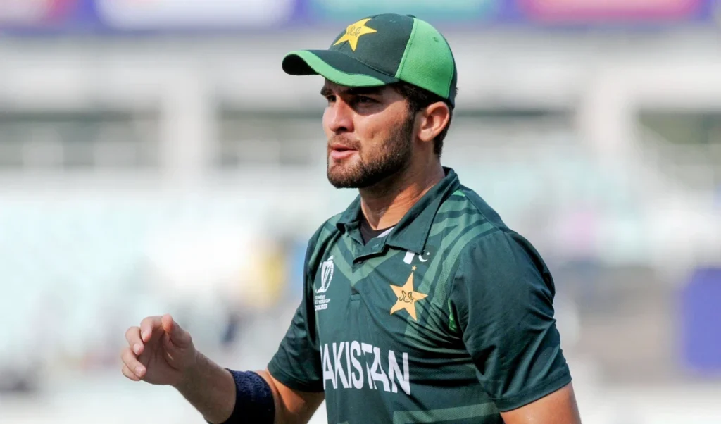 Shaheen Afridi vs Babar Azam: पाकिस्तान की कप्तानी पर छिड़ी जंग, अफरीदी बोले- 'फिलहाल मैं ही कप्तान हूं' Shaheen Afridi vs Babar Azam: पाकिस्तान की कप्तानी पर छिड़ी जंग, अफरीदी बोले- 'फिलहाल मैं ही कप्तान हूं'