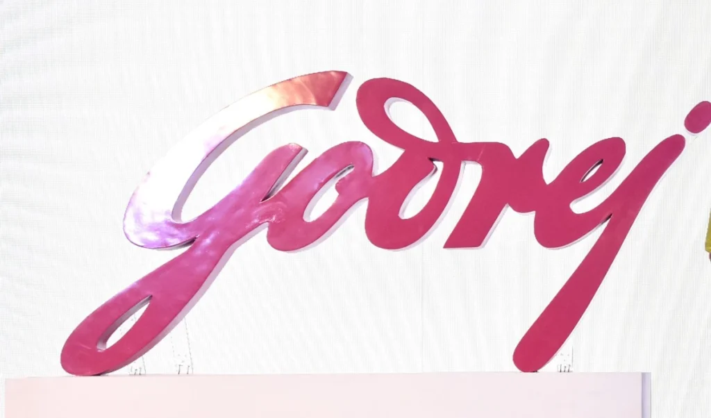 Strong Operating Performance: महंगाई के दबाव के बावजूद Godrej Consumer का Net Profit ₹504 करोड़ पार Strong Operating Performance: महंगाई के दबाव के बावजूद Godrej Consumer का Net Profit ₹504 करोड़ पार