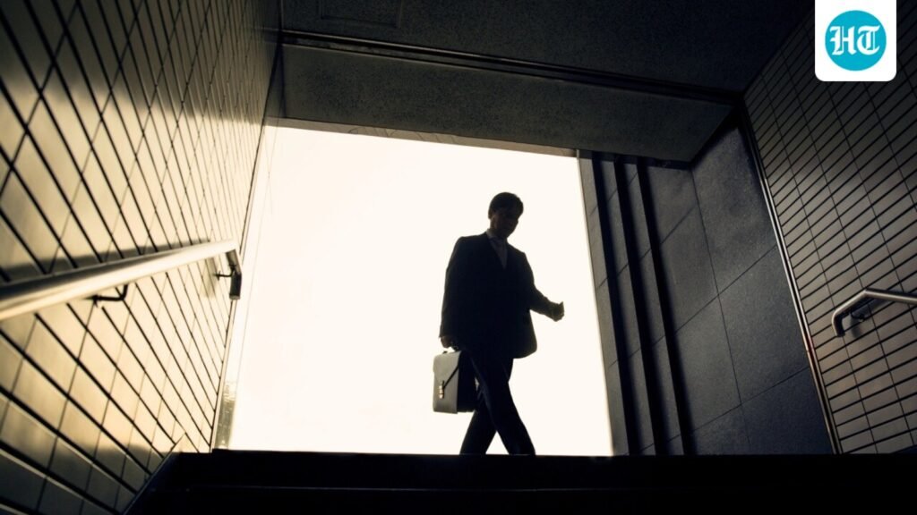 The Hidden Advantages of Being a Job Hopper The Hidden Advantages of Being a Job Hopper