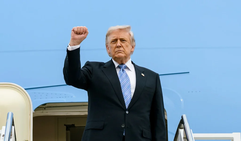 US Airstrikes Called Off | द्वितीय विश्व युद्ध के बाद की सबसे बड़ी सैन्य कार्रवाई टली, Donald Trump मचाने वाले थे कोहराम, बस एक गलती…. US Airstrikes Called Off | द्वितीय विश्व युद्ध के बाद की सबसे बड़ी सैन्य कार्रवाई टली, Donald Trump मचाने वाले थे कोहराम, बस एक गलती….