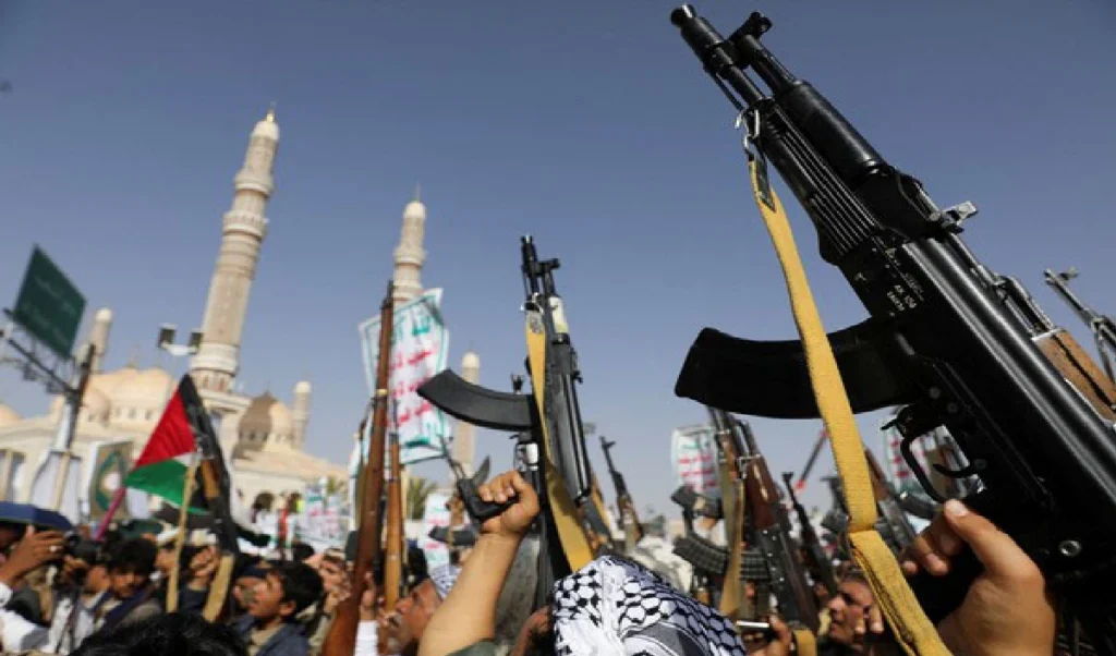 Yemen Conflict Alert: हूती ठिकानों पर सेना के भीषण प्रहार, UN ने दी बड़े युद्ध की चेतावनी Yemen Conflict Alert: हूती ठिकानों पर सेना के भीषण प्रहार, UN ने दी बड़े युद्ध की चेतावनी