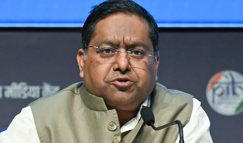 अमेरिकी सांसद की FCRA टिप्पणी भारत ने किया खारिज, कहा- आंतरिक मामले में हस्तक्षेप ना करें अमेरिकी सांसद की FCRA टिप्पणी भारत ने किया खारिज, कहा- आंतरिक मामले में हस्तक्षेप ना करें
