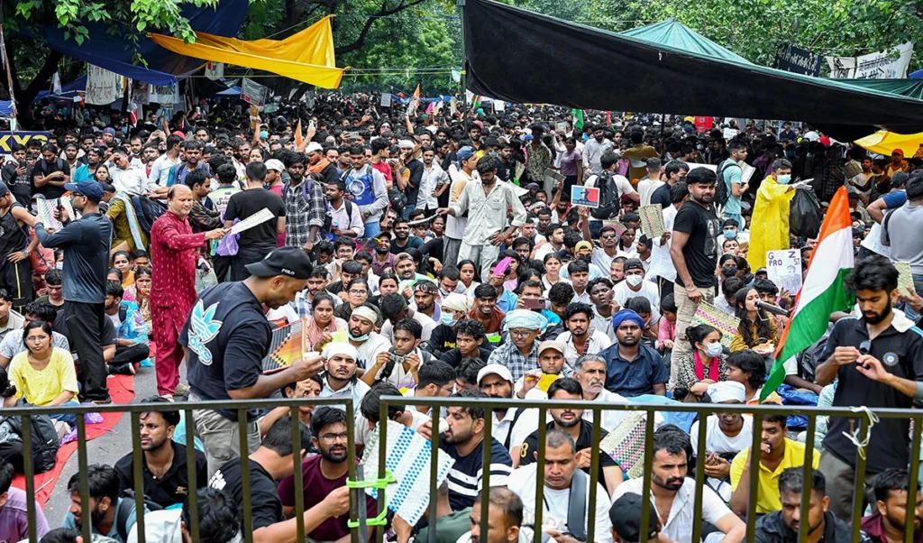 आंदोलन की संस्कृतिः अधिकार नहीं, उत्तरदायित्व भी आवश्यक
