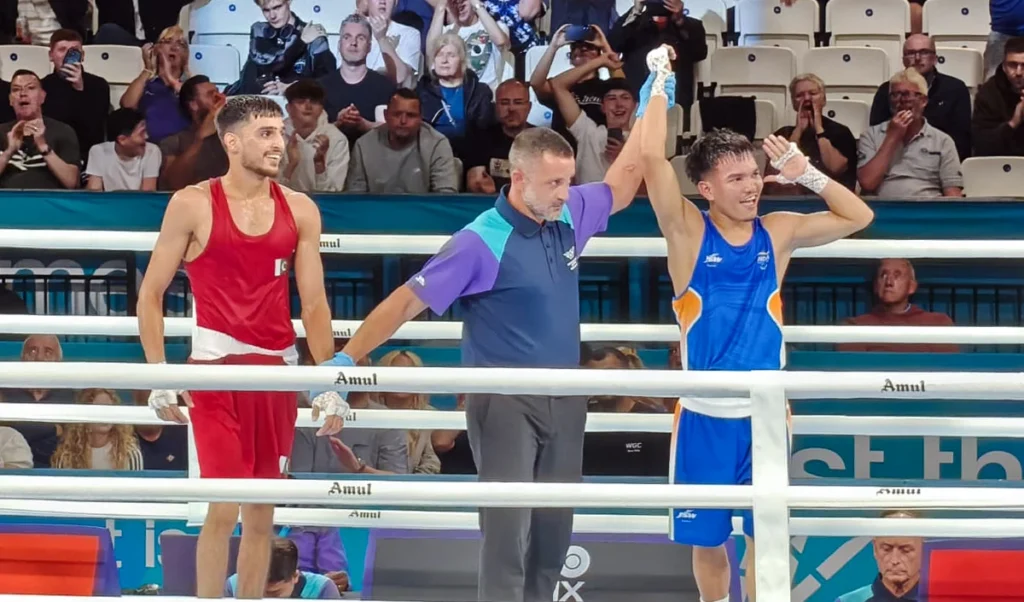जादूमणि सिंह ने Commonwealth Games में जीता Silver Medal, फाइनल में ऑस्ट्रेलिया से मिली हार जादूमणि सिंह ने Commonwealth Games में जीता Silver Medal, फाइनल में ऑस्ट्रेलिया से मिली हार