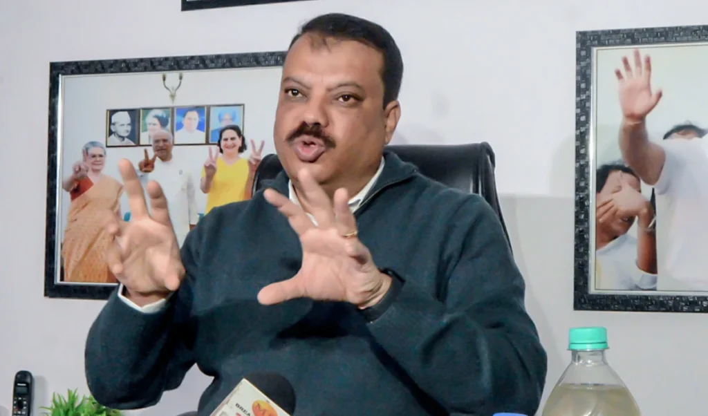 दतिया उपचुनाव में जीत पर Umang Singhar बोले, MP सरकार 22 साल में वादे पूरे करने में फेल दतिया उपचुनाव में जीत पर Umang Singhar बोले, MP सरकार 22 साल में वादे पूरे करने में फेल