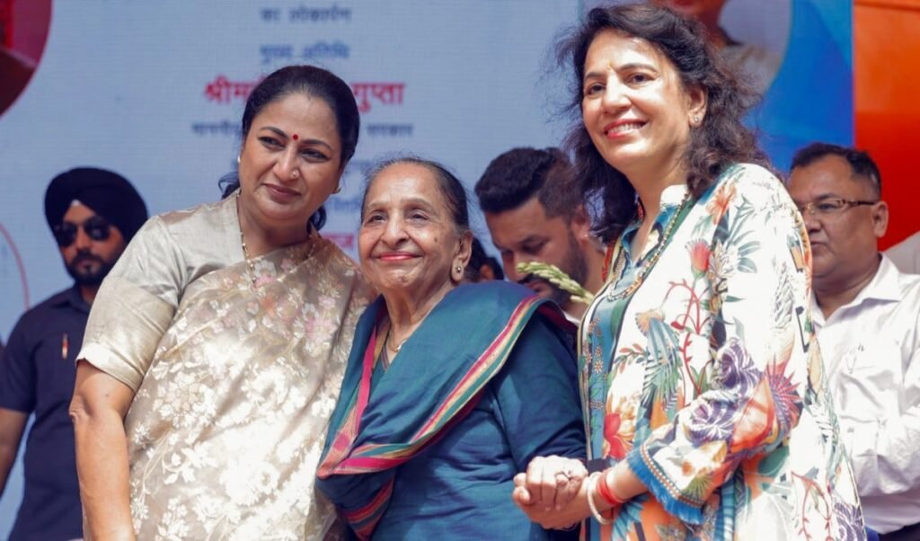 दिल्ली में शुरू हुई लक्ष्मी योजना, महिलाओं के मिले 2,500, CM Rekha Gupta ने कही यह बड़ी बात दिल्ली में शुरू हुई लक्ष्मी योजना, महिलाओं के मिले 2,500, CM Rekha Gupta ने कही यह बड़ी बात