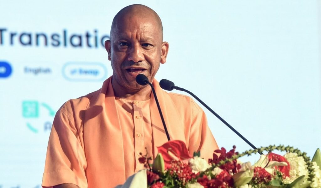 बबुआ 12 बजे सोकर उठते हैं… CM Yogi Adityanath का Akhilesh Yadav पर तंज बबुआ 12 बजे सोकर उठते हैं… CM Yogi Adityanath का Akhilesh Yadav पर तंज