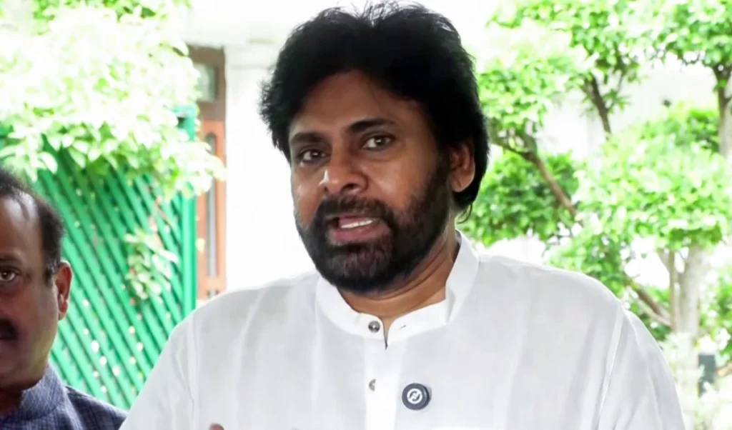 युवाओं को Pawan Kalyan का संदेश: PM Modi का त्याग समझो, देश सेवा का अपमान मत करो युवाओं को Pawan Kalyan का संदेश: PM Modi का त्याग समझो, देश सेवा का अपमान मत करो