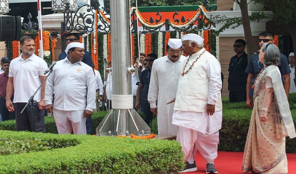 वन्देमातरम् को लेकर संग्राम क्यों? क्या कांग्रेस जिन्ना के मार्ग पर जा रही है?