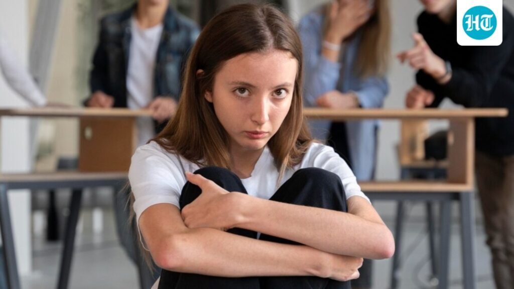 ‘The Invisible Guest Theory’: Therapist explains why you may be overestimating how much people notice or remember you ‘The Invisible Guest Theory’: Therapist explains why you may be overestimating how much people notice or remember you