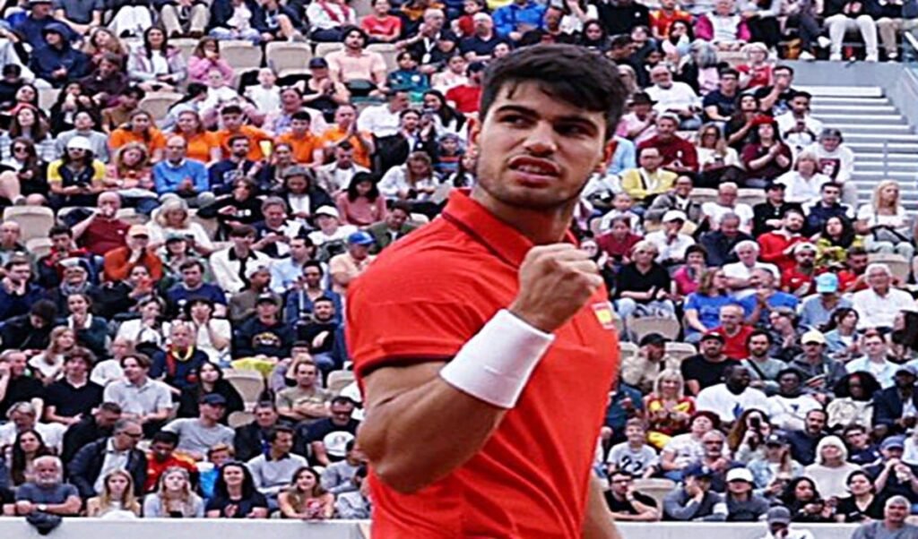 Alcaraz का US Open में धैर्य वाला मंत्र: पहले सेट के बाद बदला गेम, मिली धमाकेदार जीत Alcaraz का US Open में धैर्य वाला मंत्र: पहले सेट के बाद बदला गेम, मिली धमाकेदार जीत