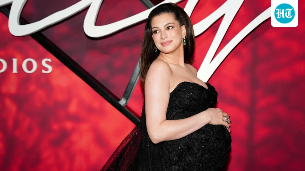 Anne Hathaway glows in a bump-hugging black lace mermaid gown by Prabal Gurung at Verity New York premiere. Watch Anne Hathaway glows in a bump-hugging black lace mermaid gown by Prabal Gurung at Verity New York premiere. Watch