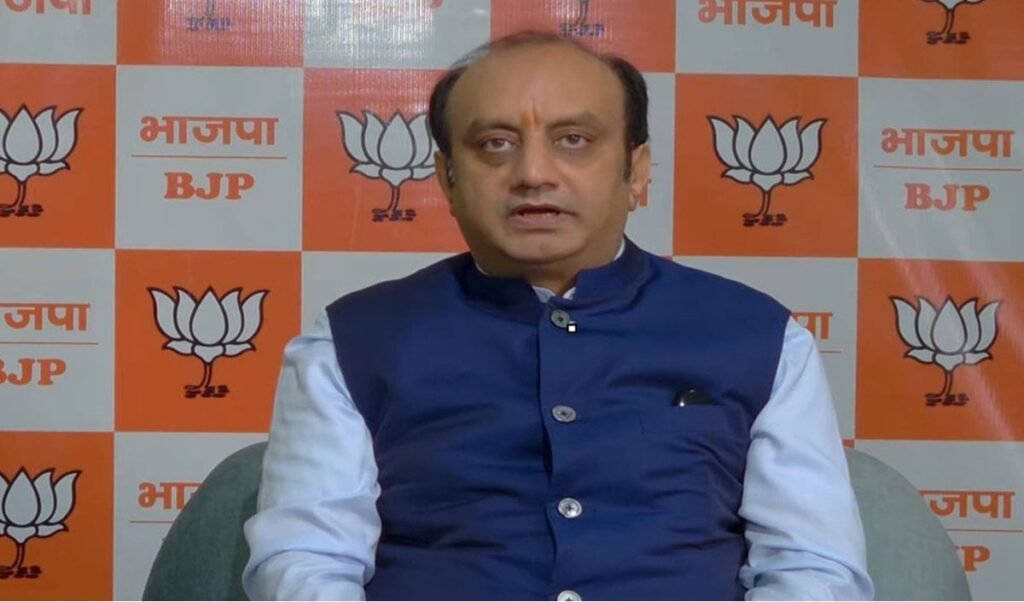 BRICS Summit के डिनर मेन्यू पर Congress की टिप्पणी पर भड़की BJP, Sudhanshu Trivedi ने घेरा BRICS Summit के डिनर मेन्यू पर Congress की टिप्पणी पर भड़की BJP, Sudhanshu Trivedi ने घेरा