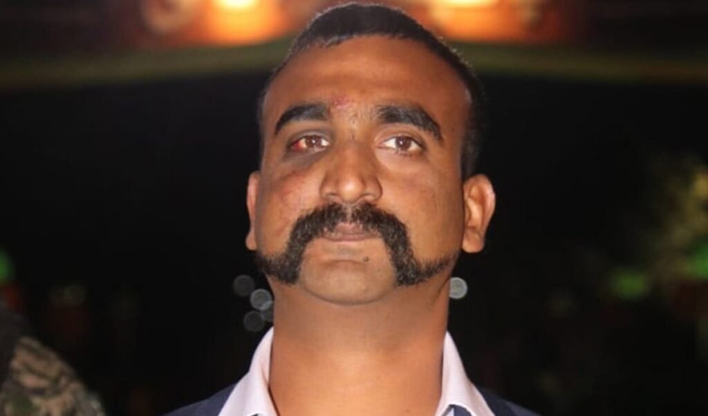 Balakot Air Strikes के हीरो Abhinandan Varthaman अब FLY91 में हुए शामिल, उड़ाएंगे कमर्शियल प्लेन Balakot Air Strikes के हीरो Abhinandan Varthaman अब FLY91 में हुए शामिल, उड़ाएंगे कमर्शियल प्लेन
