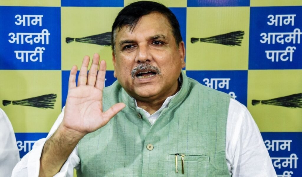 CEC Gyanesh Kumar पर महाभियोग प्रस्ताव का समर्थन करेगी AAP, INDIA गठबंधन की बैठक से बनाई दूरी