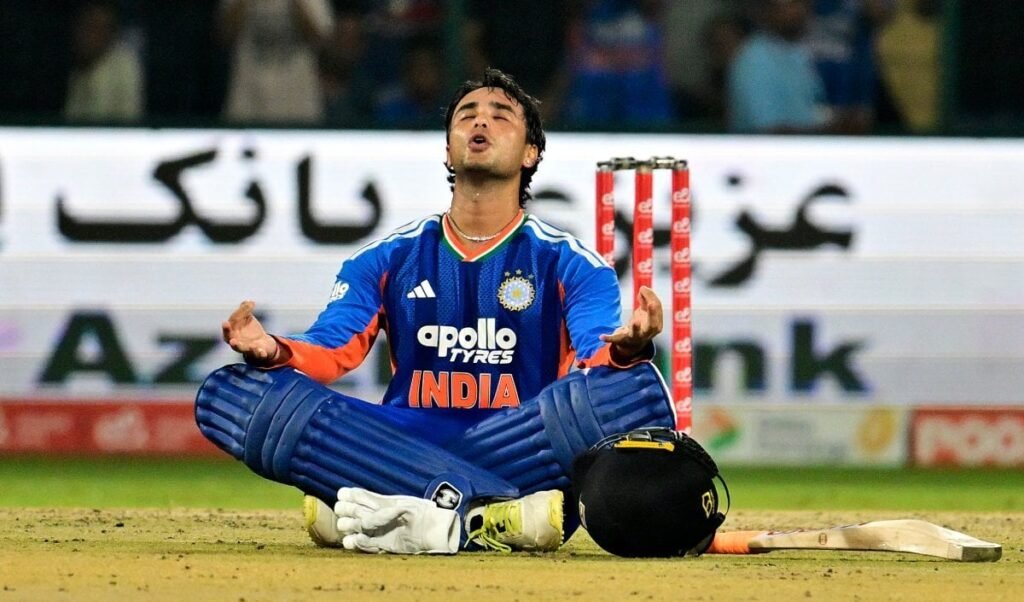 Delhi T20I में Abhishek Sharma का वर्ल्ड रिकॉर्ड, Full Member देशों में सबसे तेज शतक Delhi T20I में Abhishek Sharma का वर्ल्ड रिकॉर्ड, Full Member देशों में सबसे तेज शतक