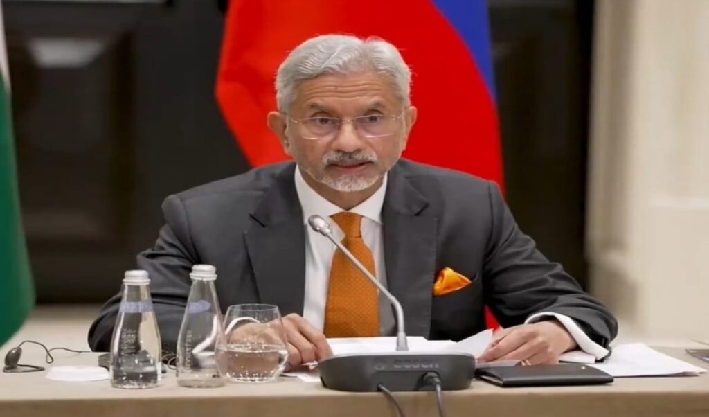 EAM S. Jaishankar का Ukraine-Poland दौरा: Russia-Ukraine War में भारत की 'Peace Maker' भूमिका पर नजर EAM S. Jaishankar का Ukraine-Poland दौरा: Russia-Ukraine War में भारत की 'Peace Maker' भूमिका पर नजर