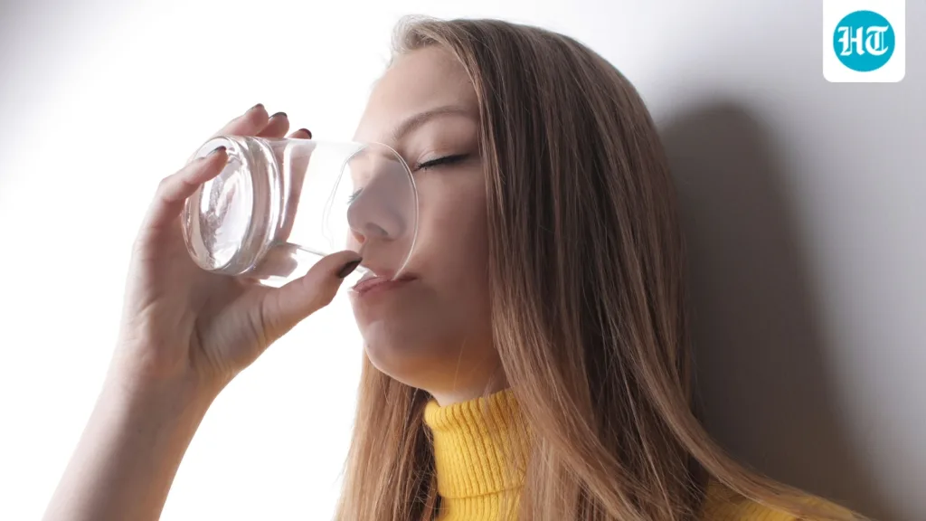 Feeling unusually thirsty or experiencing blurred vision? Physician Dr Kunal Sood shares 5 signs of high blood sugar Feeling unusually thirsty or experiencing blurred vision? Physician Dr Kunal Sood shares 5 signs of high blood sugar