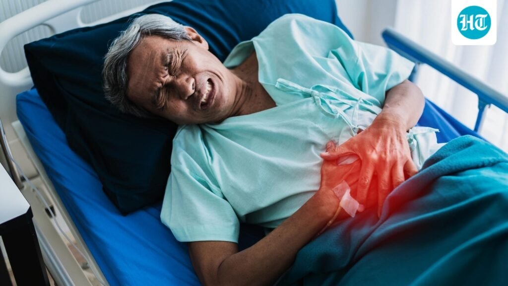 Heartburn or gallbladder attack? Gastroenterologist reveals how to tell the difference and when it’s an emergency Heartburn or gallbladder attack? Gastroenterologist reveals how to tell the difference and when it’s an emergency