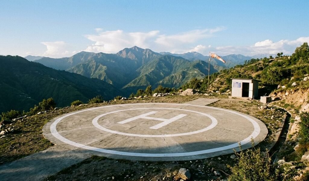 Himachal Pradesh में UDAN Scheme के तहत बनेंगे हेलीपोर्ट, केंद्र देगा फंड Himachal Pradesh में UDAN Scheme के तहत बनेंगे हेलीपोर्ट, केंद्र देगा फंड
