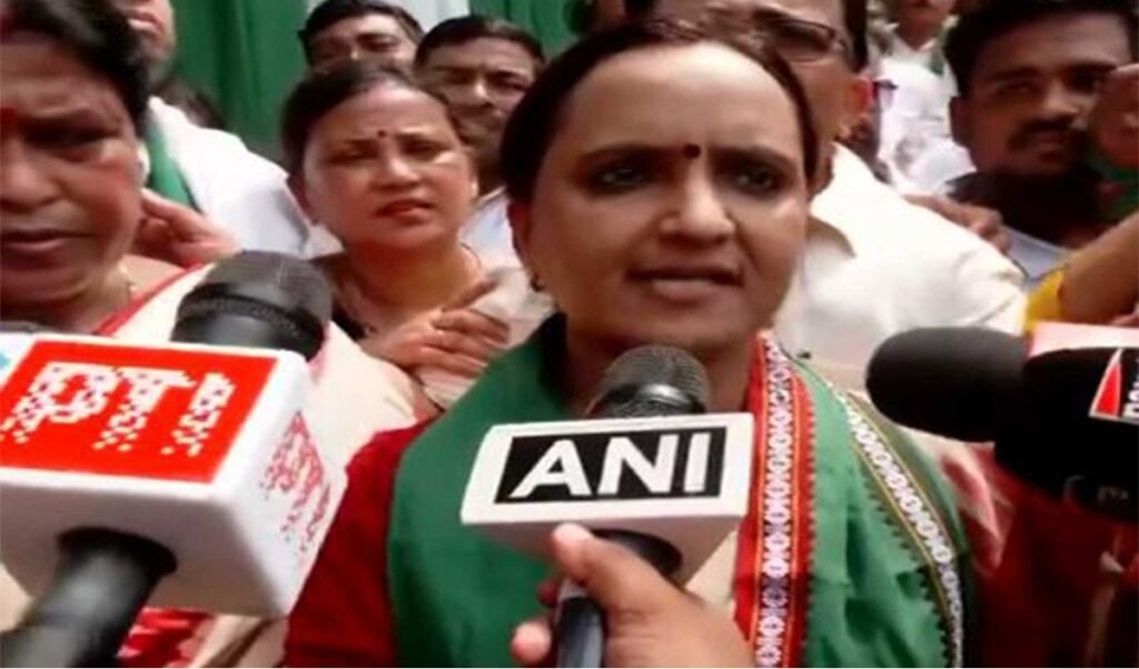MMDR संशोधन से Odisha को भारी राजस्व नुकसान, केंद्र की BJP सरकार पर भड़की BJD MMDR संशोधन से Odisha को भारी राजस्व नुकसान, केंद्र की BJP सरकार पर भड़की BJD