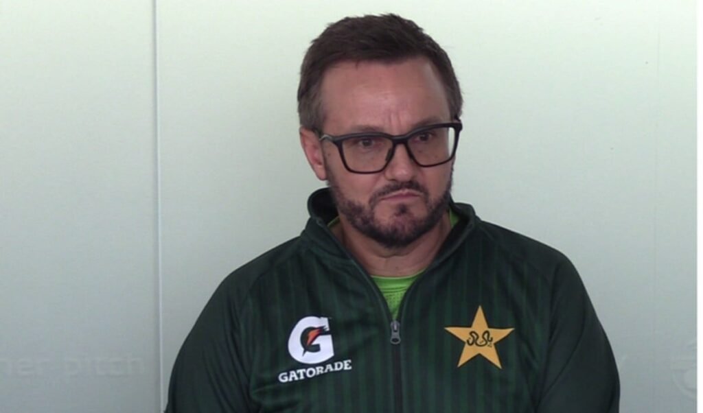 Mike Hesson का बड़ा खुलासा: Rizwan और Imam-ul-Haq को हटाने के फैसले में मेरा कोई हाथ नहीं, PCB पर फोड़ा ठीकरा Mike Hesson का बड़ा खुलासा: Rizwan और Imam-ul-Haq को हटाने के फैसले में मेरा कोई हाथ नहीं, PCB पर फोड़ा ठीकरा