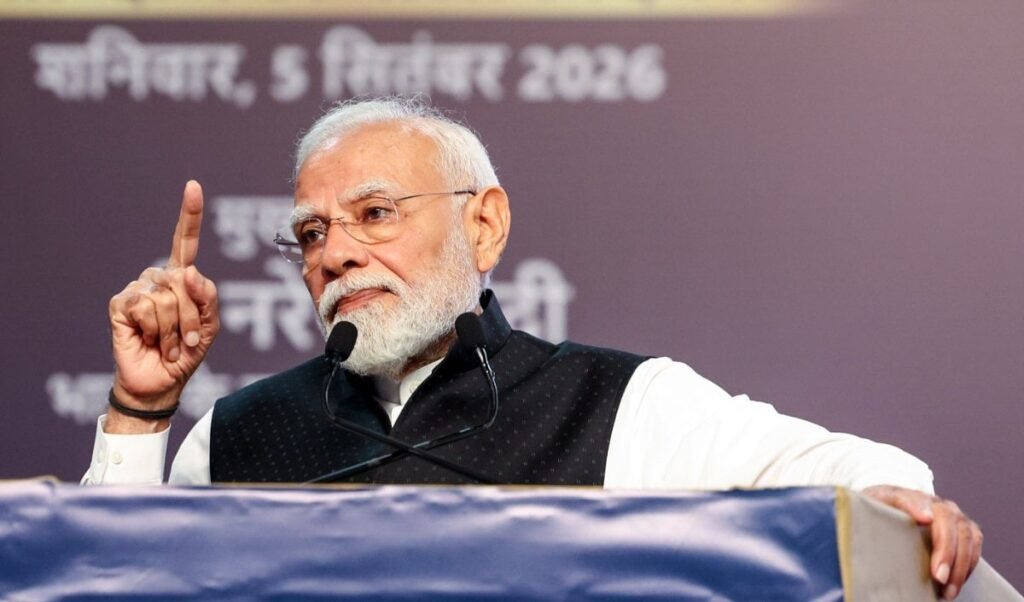 PM Modi ने SRCC में विपक्ष पर साधा निशाना, ‘नाराज फूफा’ से की आलोचकों की तुलना PM Modi ने SRCC में विपक्ष पर साधा निशाना, ‘नाराज फूफा’ से की आलोचकों की तुलना