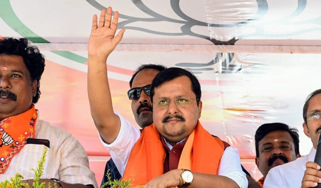 Telangana में अघोषित आपातकाल! BJP बोली – कांग्रेस सरकार कर रही लोकतंत्र का गला घोंटने का काम