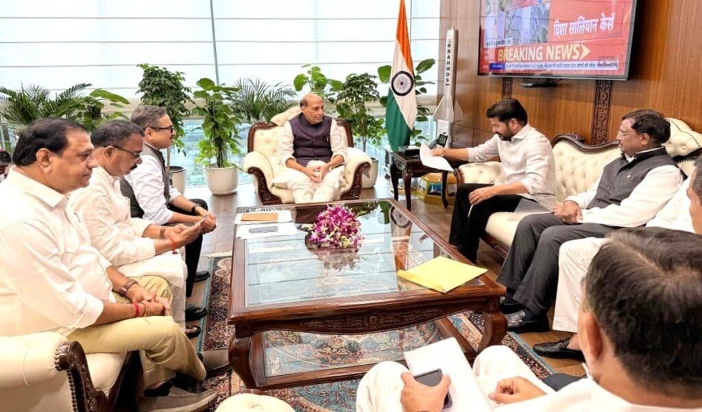 Telangana में होगा भव्य Defence Expo! CM Revanth Reddy ने Rajnath Singh को किया आमंत्रित Telangana में होगा भव्य Defence Expo! CM Revanth Reddy ने Rajnath Singh को किया आमंत्रित
