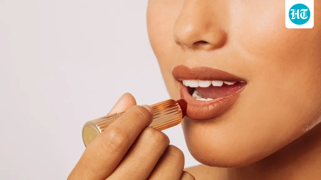 The nude-brown lip trend: How to find the right shade for your skin type The nude-brown lip trend: How to find the right shade for your skin type