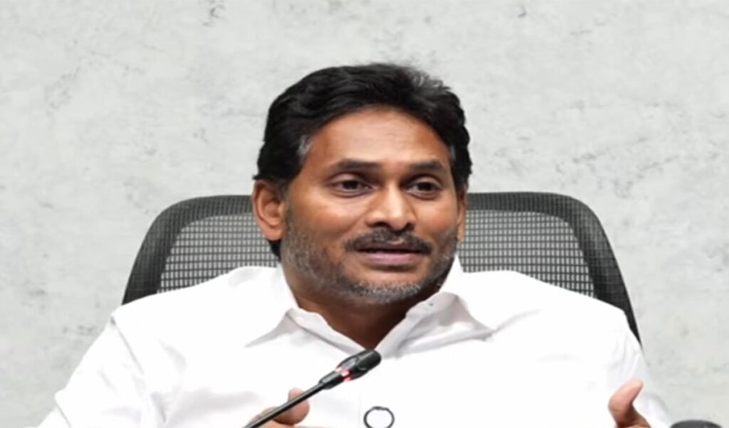 Veligonda Project Credit War: जगन मोहन रेड्डी का CM Chandrababu Naidu पर तीखा हमला, कहा- बस श्रेय चुराने की कोशिश Veligonda Project Credit War: जगन मोहन रेड्डी का CM Chandrababu Naidu पर तीखा हमला, कहा- बस श्रेय चुराने की कोशिश
