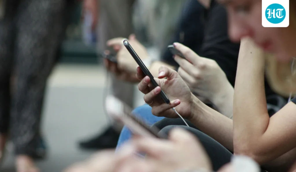 What is ‘smartphone brain’? Neurosurgeon explains how constant phone use affects focus, sleep and headaches What is ‘smartphone brain’? Neurosurgeon explains how constant phone use affects focus, sleep and headaches