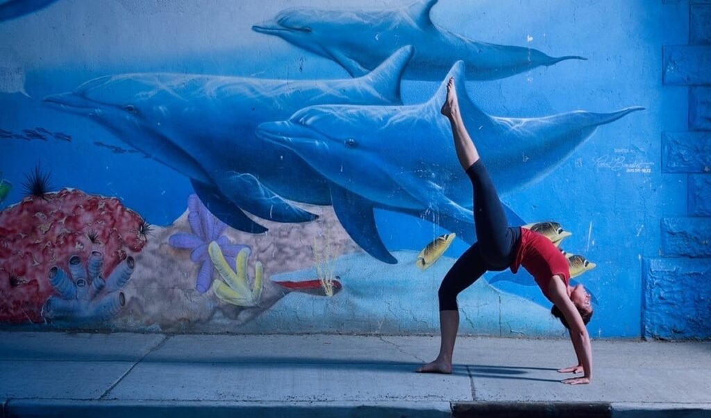 Yoga Tips: 40 की उम्र के बाद पुरुषों को सेहतमंद रखेंगे ये 4 Daily Yoga Asanas