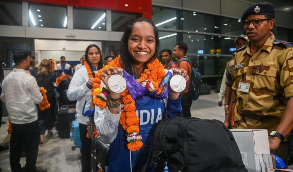 elavenil valarivan returns after winning two silver medals at the asian games elavenil valarivan returns after winning two silver medals at the asian games