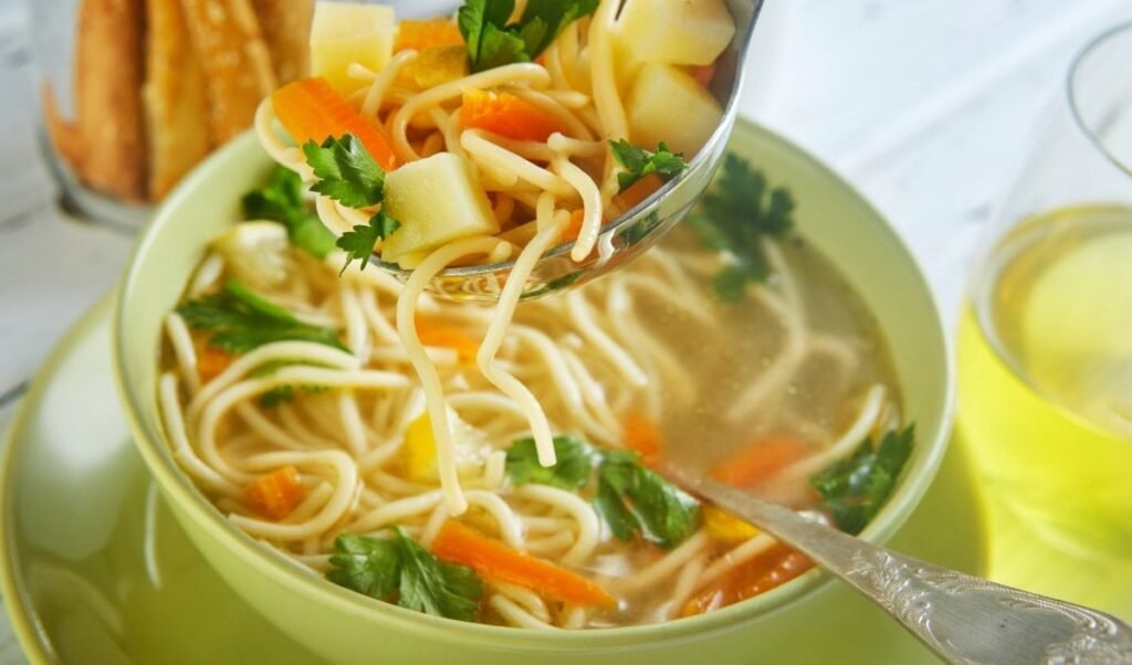 make restaurant style himalayan thukpa in a pressure cooker like this