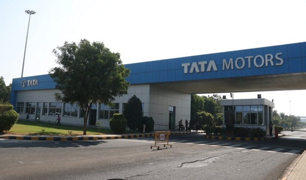 अगस्त में Maruti का दबदबा बरकरार, लेकिन Tata Motors की 59% Sales Growth ने सबको पीछे छोड़ा अगस्त में Maruti का दबदबा बरकरार, लेकिन Tata Motors की 59% Sales Growth ने सबको पीछे छोड़ा