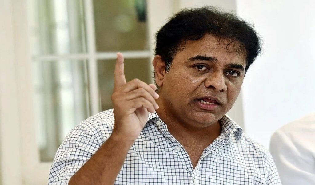 करीमनगर में KTR के काफिले का भीषण Road Accident, ट्रक की टक्कर के बाद बाल-बाल बचे BRS नेता करीमनगर में KTR के काफिले का भीषण Road Accident, ट्रक की टक्कर के बाद बाल-बाल बचे BRS नेता