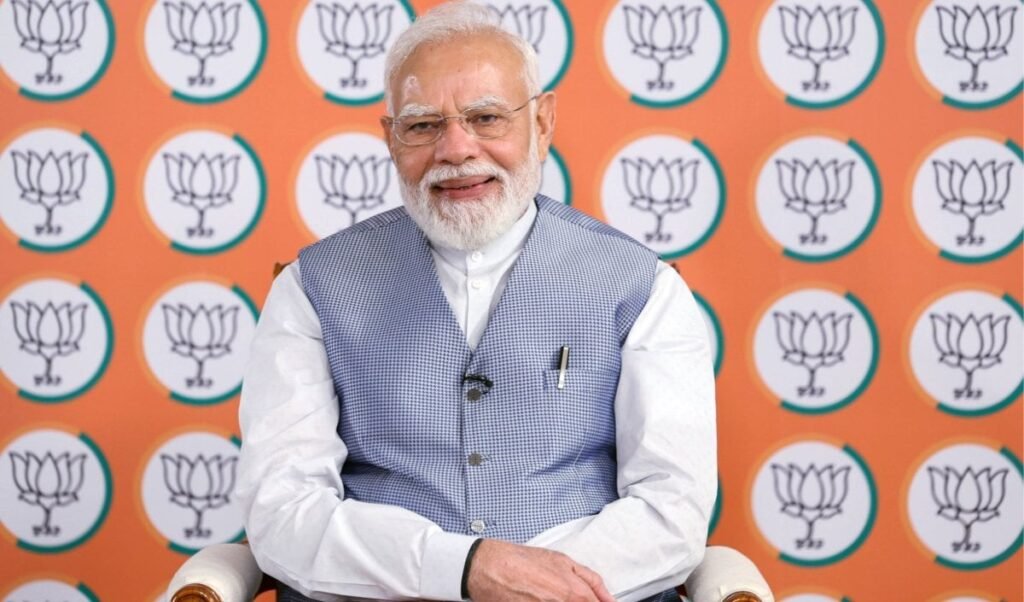 जनगणना, 9/11 और सर्जिकल स्ट्राइक… Mann Ki Baat में PM Modi ने इन मुद्दों पर की बात जनगणना, 9/11 और सर्जिकल स्ट्राइक… Mann Ki Baat में PM Modi ने इन मुद्दों पर की बात