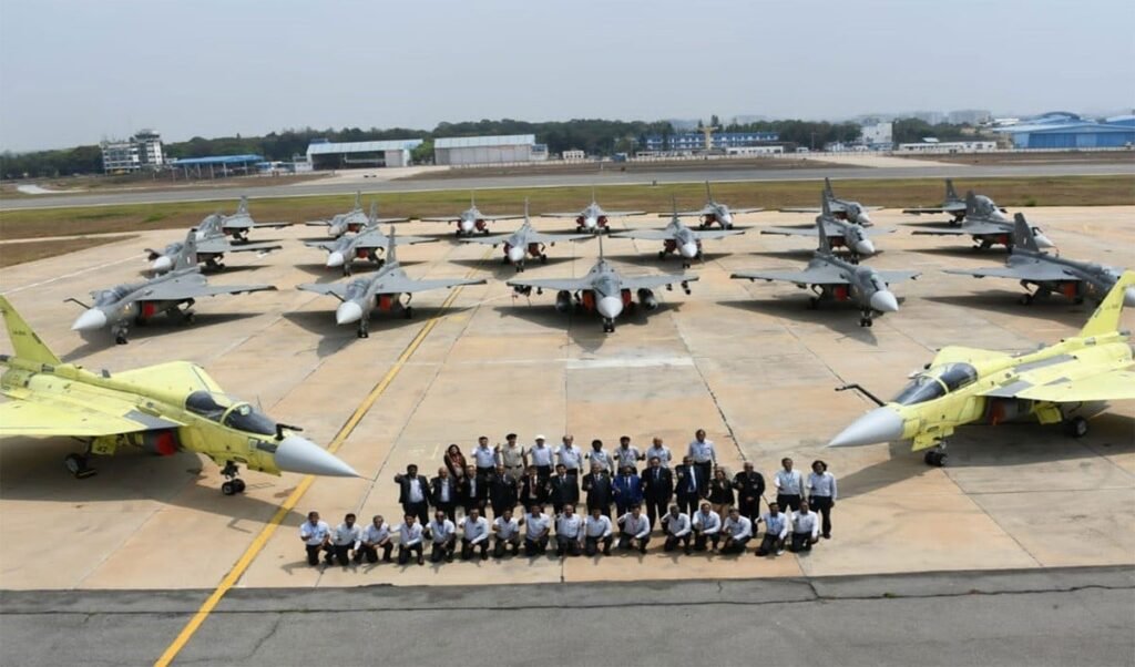 तेजस Mk1A को बड़ा बूस्ट मिला, HAL को 3 और GE F404 इंजन मिले, कुल डिलीवरी 10 तक पहुंची तेजस Mk1A को बड़ा बूस्ट मिला, HAL को 3 और GE F404 इंजन मिले, कुल डिलीवरी 10 तक पहुंची