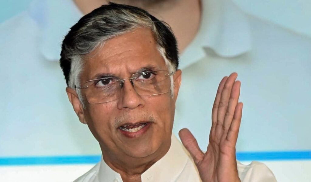 नौकरियां कहां हैं? Pawan Khera ने 7.8% GDP ग्रोथ पर PM Modi को घेरा नौकरियां कहां हैं? Pawan Khera ने 7.8% GDP ग्रोथ पर PM Modi को घेरा