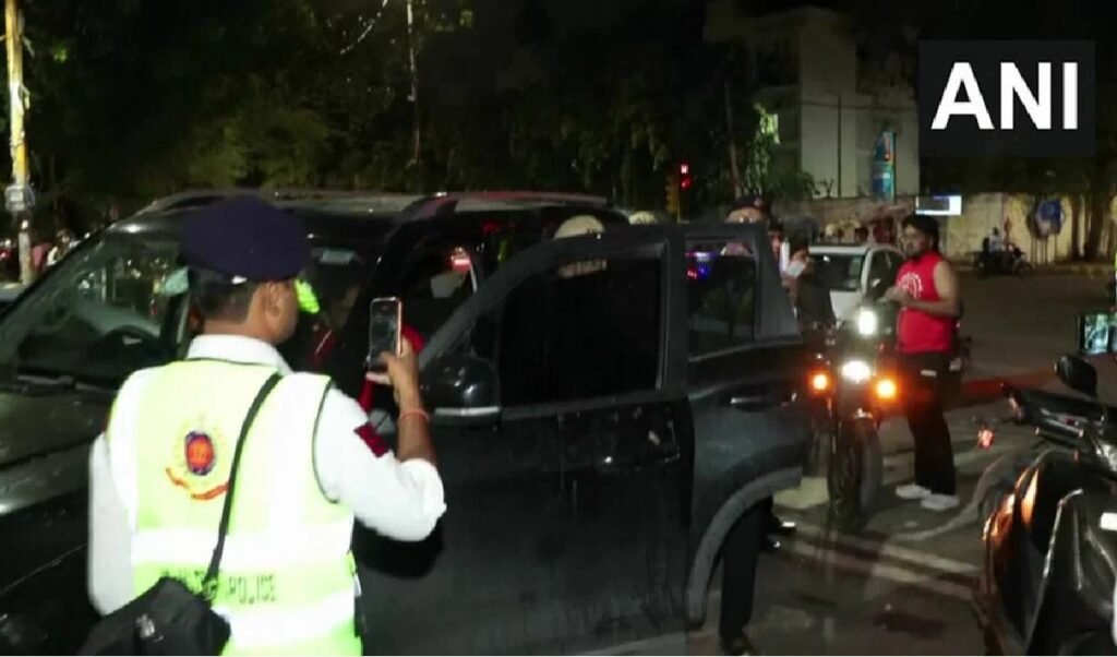 पेंडिंग Traffic Challan पर नहीं बनेगा RC, Fitness और PUC, Supreme Court ने दिए कई सुझाव