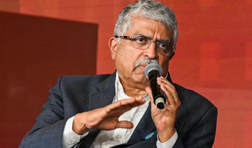 AI और CBT से खत्म होगा Paper Leak का खेल, Nandan Nilekani समिति कर रही बड़े सुधारों पर काम AI और CBT से खत्म होगा Paper Leak का खेल, Nandan Nilekani समिति कर रही बड़े सुधारों पर काम