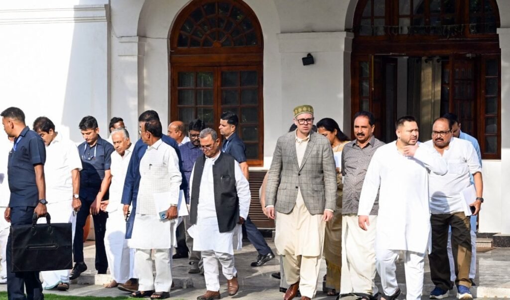 CJP के बाद अब INDIA गठबंधन की बारी, दिल्ली में 12 अक्टूबर को बड़े विरोध प्रदर्शन का ऐलान CJP के बाद अब INDIA गठबंधन की बारी, दिल्ली में 12 अक्टूबर को बड़े विरोध प्रदर्शन का ऐलान