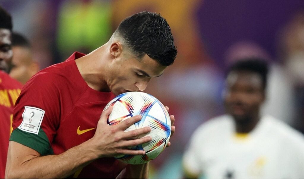 Cristiano Ronaldo ने Coach Jorge Jesus से विवाद के बीच Portugal का Nations League कैंप छोड़ा Cristiano Ronaldo ने Coach Jorge Jesus से विवाद के बीच Portugal का Nations League कैंप छोड़ा