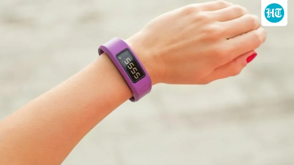 I tested fitness bands throughout the year, and these are the affordable ones that I recommend (under the budget of ₹3000) I tested fitness bands throughout the year, and these are the affordable ones that I recommend (under the budget of ₹3000)