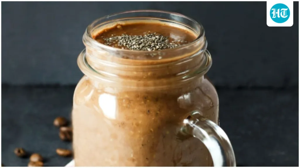 Peanut butter, banana, oats, honey, berries and more: Time to celebrate Coffee Day with these 4 healthy coffee smoothies Peanut butter, banana, oats, honey, berries and more: Time to celebrate Coffee Day with these 4 healthy coffee smoothies