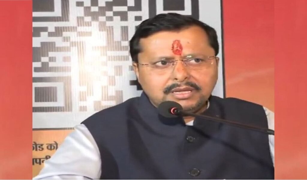 Rahul Gandhi पर भड़के BJP नेता Nitin Nabin, बोले संसद में विकास कार्यों पर क्यों नहीं बोलते Rahul Gandhi पर भड़के BJP नेता Nitin Nabin, बोले संसद में विकास कार्यों पर क्यों नहीं बोलते