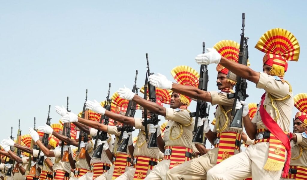 UP पुलिस SI भर्ती पर हाई कोर्ट का बड़ा चाबुक! नियुक्ति पत्र बांटने पर रोक, आंसर की के ‘खेल’ से फंसा 12 हजार युवाओं का भविष्य! UP पुलिस SI भर्ती पर हाई कोर्ट का बड़ा चाबुक! नियुक्ति पत्र बांटने पर रोक, आंसर की के ‘खेल’ से फंसा 12 हजार युवाओं का भविष्य!