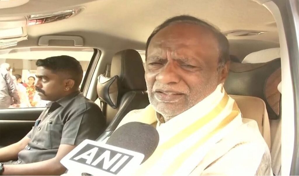 गांधी परिवार के लिए Delhi में बैठे तेलंगाना के CM, BJP सांसद K Laxman का तंज गांधी परिवार के लिए Delhi में बैठे तेलंगाना के CM, BJP सांसद K Laxman का तंज