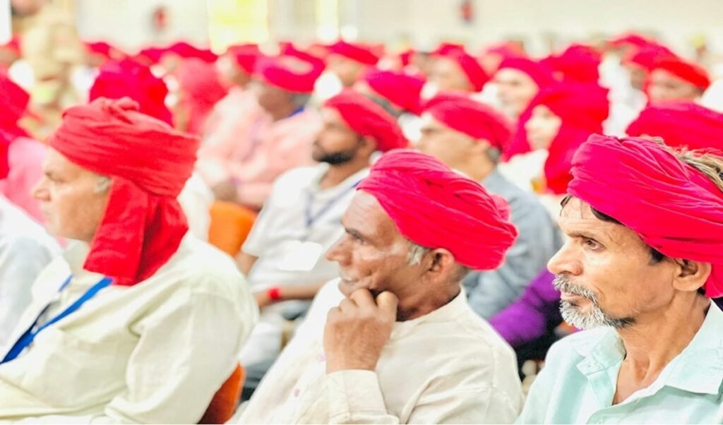 ग्राम प्रहरियों के मानदेय में 1,000 प्रतिमाह की वृद्धि पर विधायक धीरेंद्र सिंह ने मुख्यमंत्री योगी आदित्यनाथ का जताया आभार ग्राम प्रहरियों के मानदेय में 1,000 प्रतिमाह की वृद्धि पर विधायक धीरेंद्र सिंह ने मुख्यमंत्री योगी आदित्यनाथ का जताया आभार